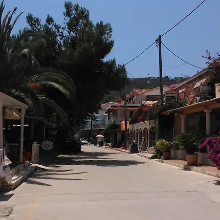 Makis * Katelios